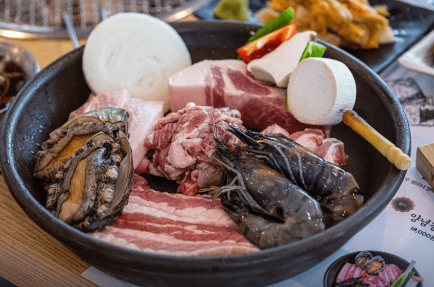 성산 일출봉 맛집 " 커큐민흑돼지 " 음식 사진