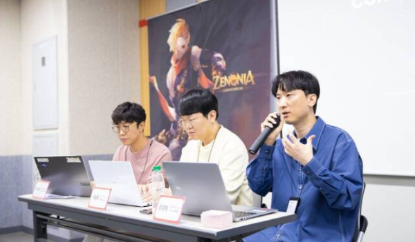 컴투스 홀딩스 인터뷰 사진 이미지입니다.