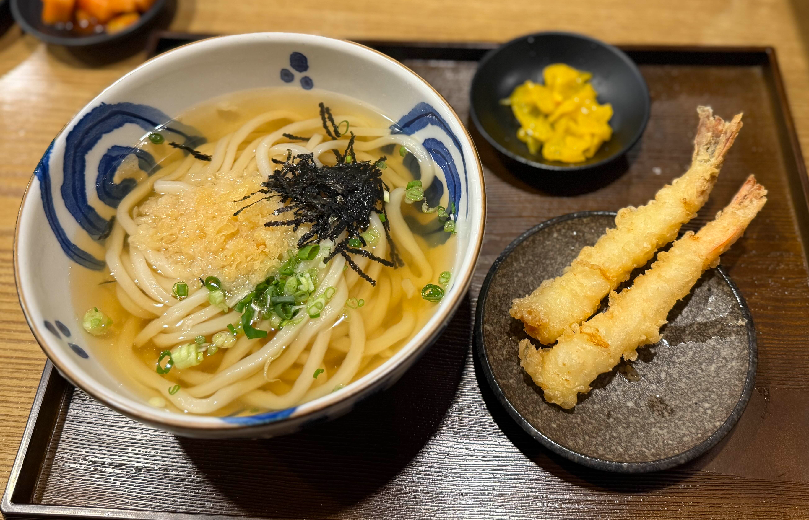 가케우동과 새우튀김