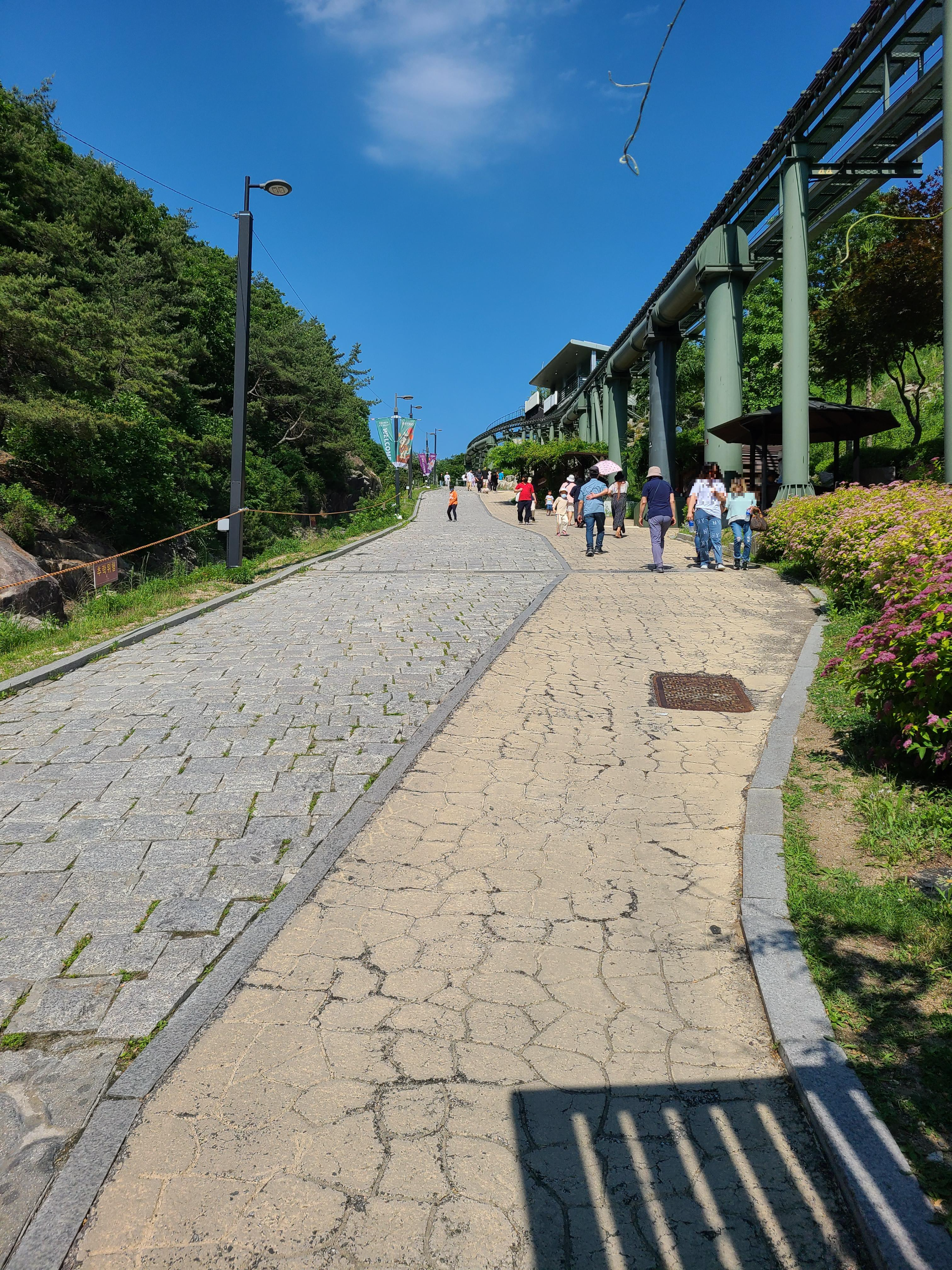 포천아트밸리 걸어올라가는 길