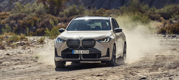 BMW 뉴 X3 M50 드라이빙 퍼포먼스.