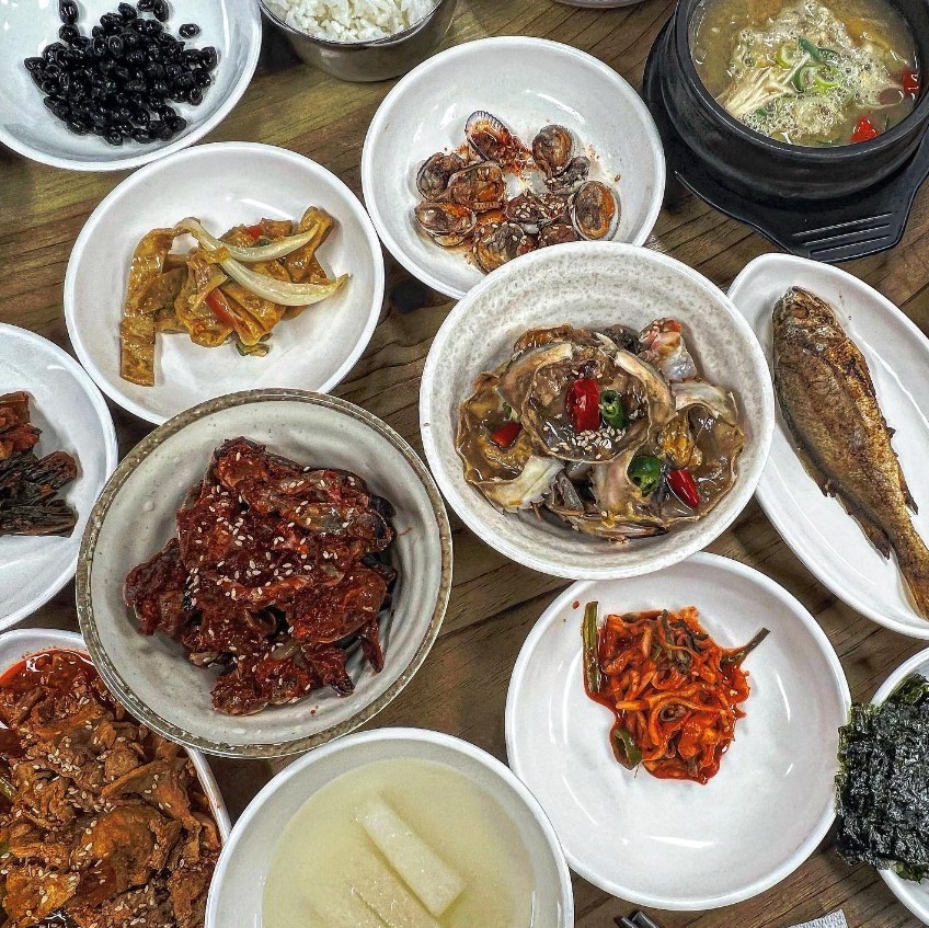 오늘N 여수 간장 게장 정식 무한리필 게장백반 13000원 무제한