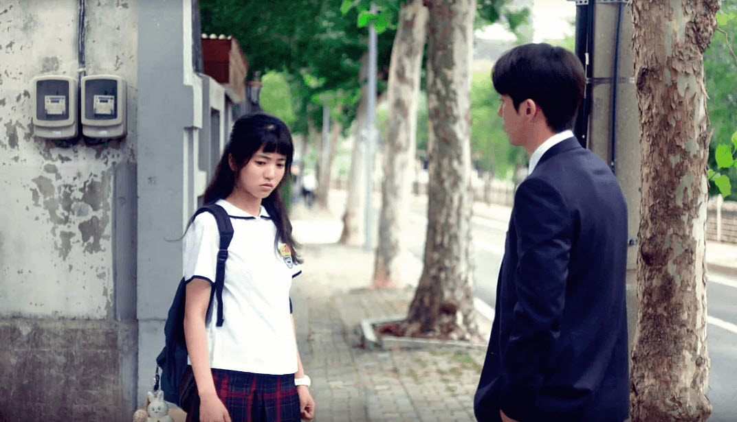 스물다섯-스물하나-학원앞