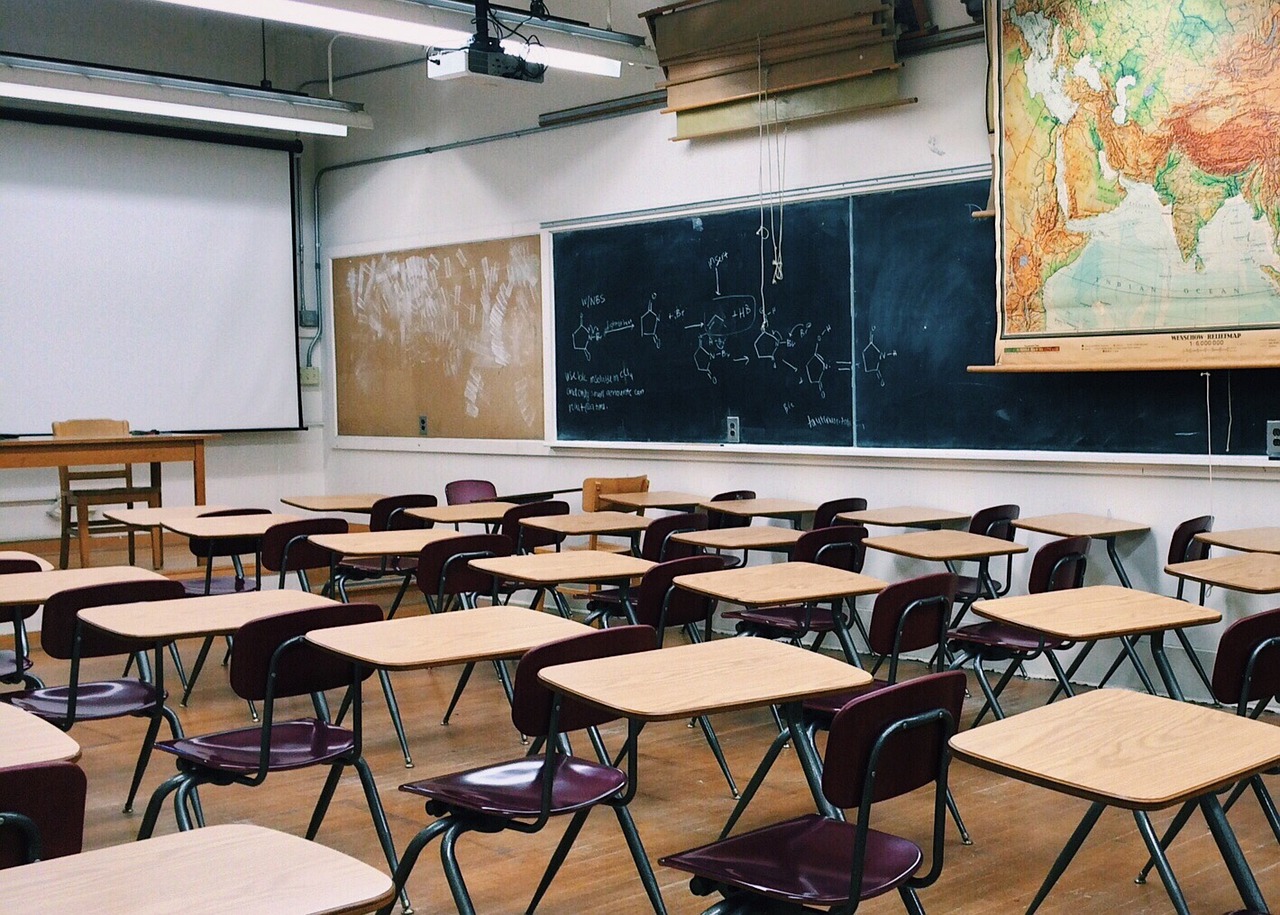 학원 인테리어 공사의 모든 것&#44; 인허가 기준 및 소방법