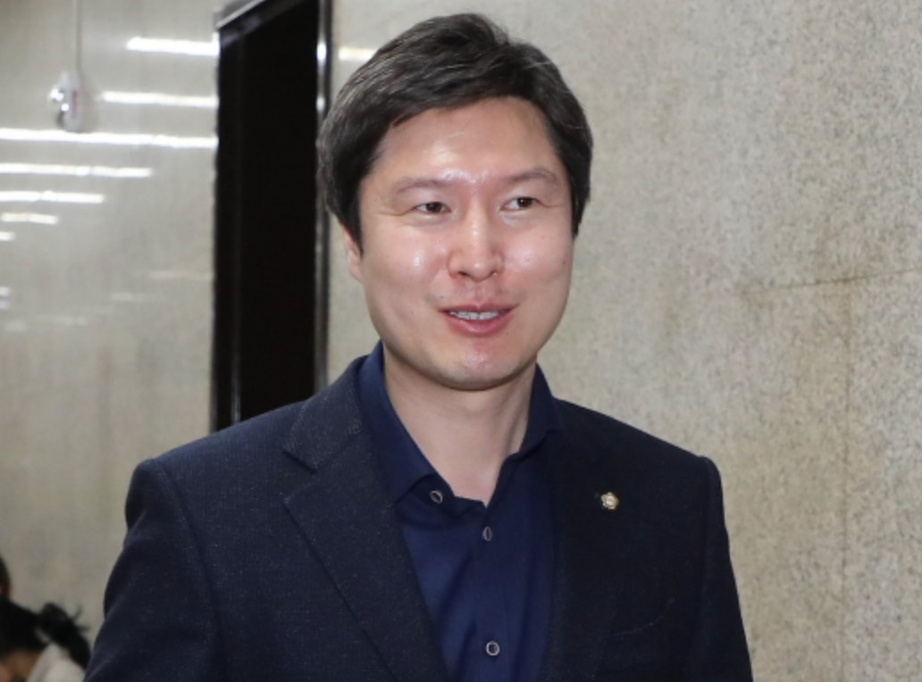 김혜영 정치 활동