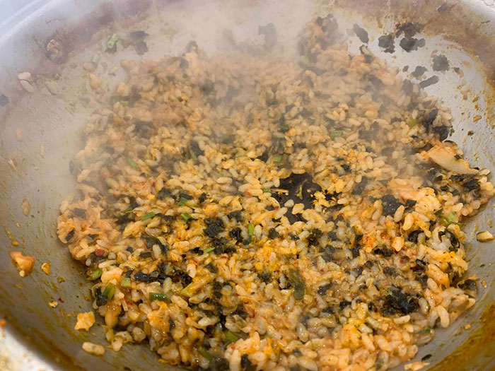 얼크니손칼국수-볶음밥