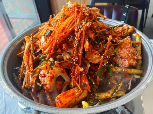 서천-홍원항-자연산-전어-꽃게-축제-전어무침