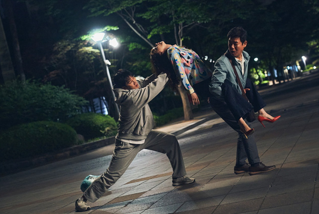 악마가 이사왔다 관람 전 필독! 쿠키영상 줄거리 평점 리뷰 관람포인트