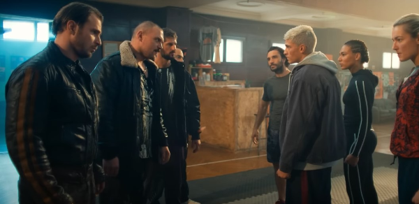 영화-60분-에밀리오-사크라야-스틸컷