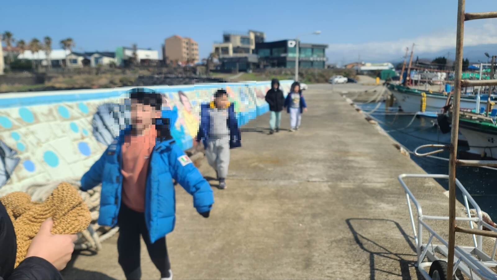테우