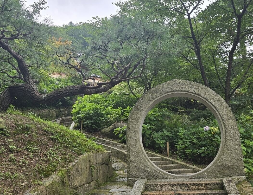 백팔번노 계단 사진