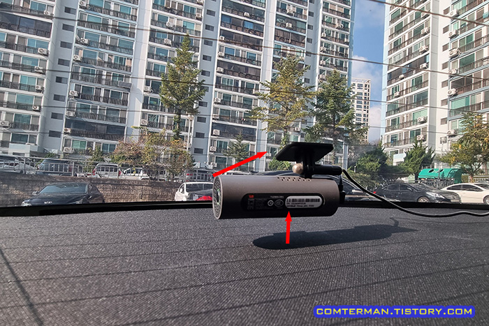 테슬라 모델3 하이랜드 후방 블랙박스 위치