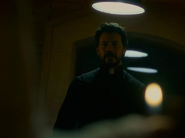 이매큘레이트 줄거리 결말 후기 공포영화 시드니 스위니