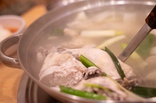 닭한마리-육수