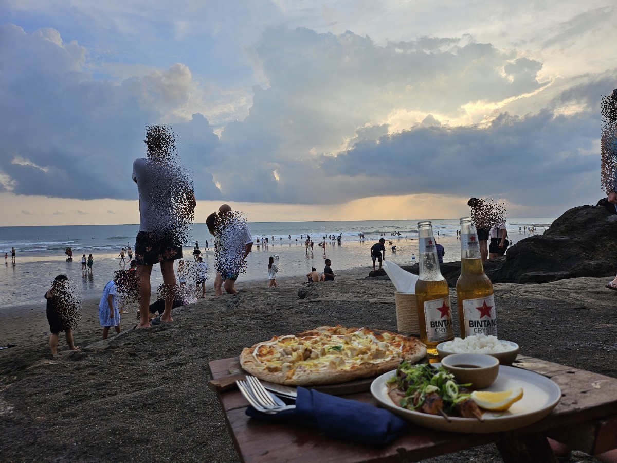 짱구 라브리사 비치클럽