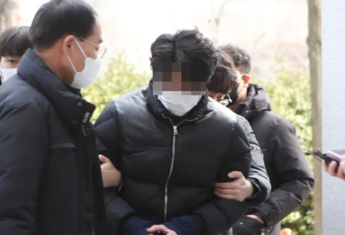 가해 남성 현직 의사