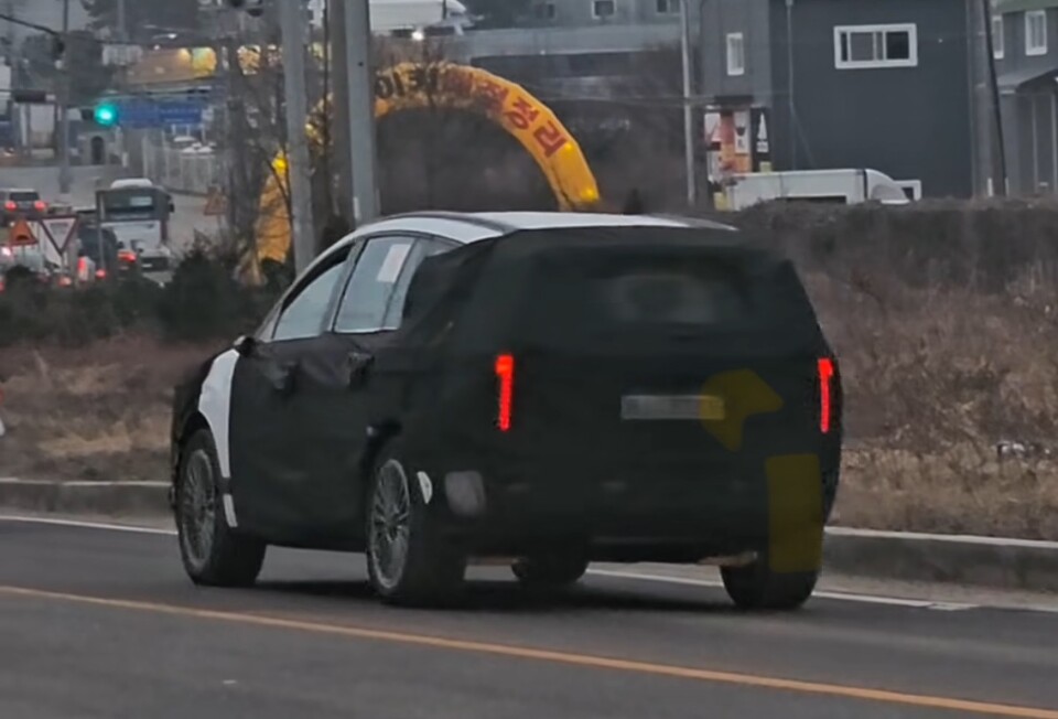 현대자동차 대형 전기 SUV 아이오닉 7 테스트카 스파이샷