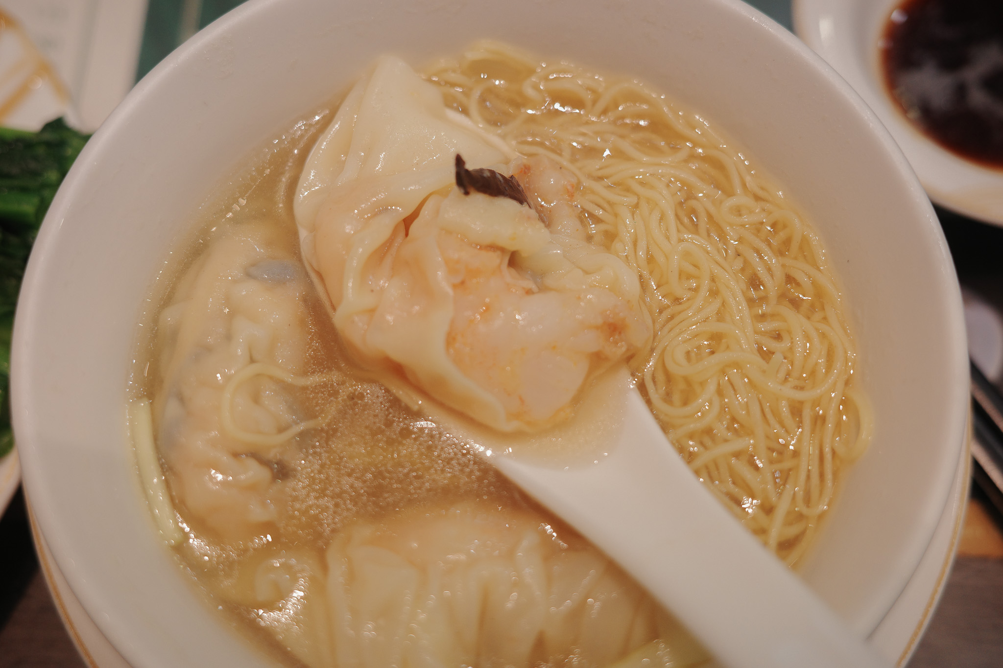 홍콩 완탕면 사진