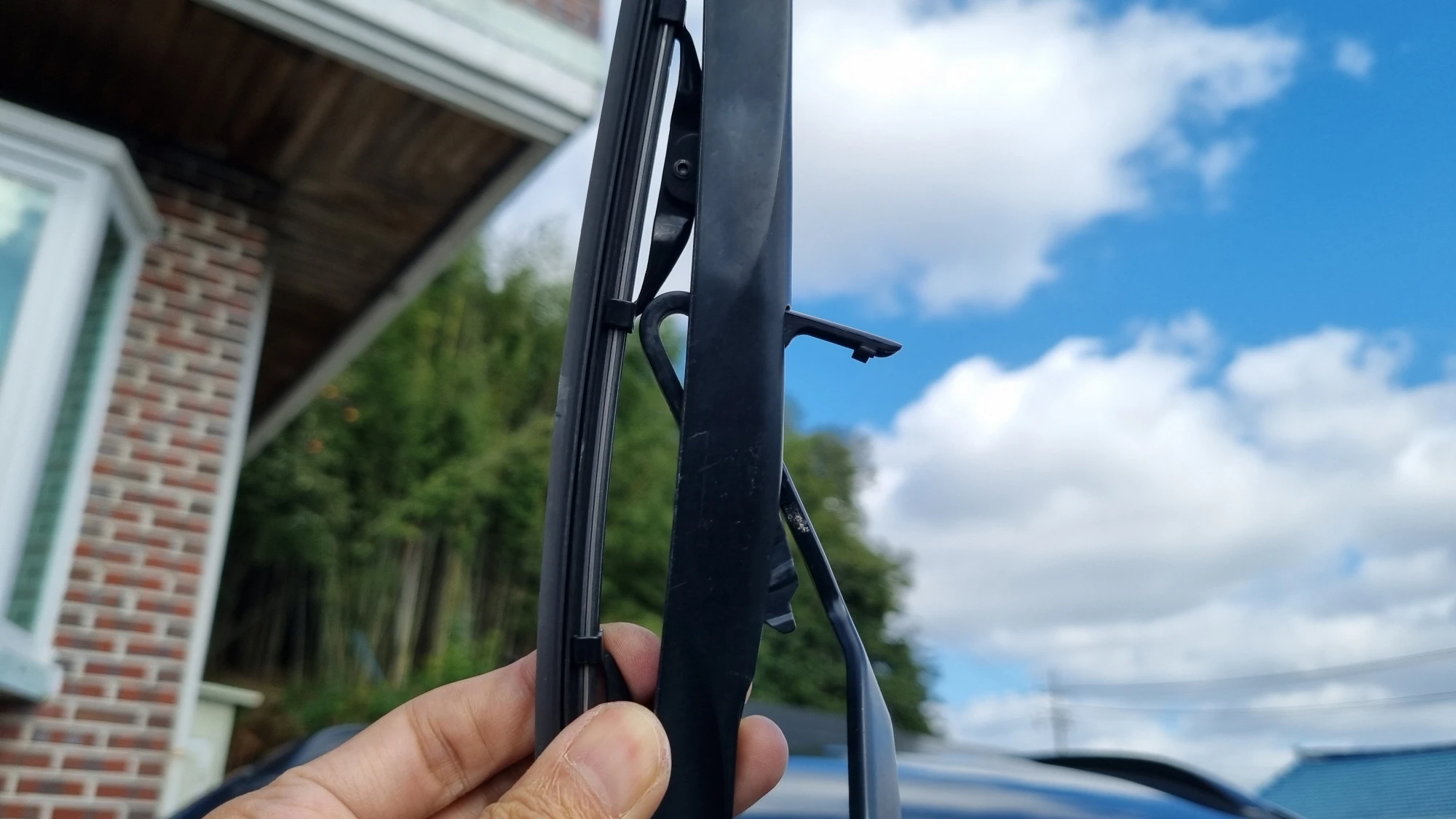 와이퍼 빼는 방향