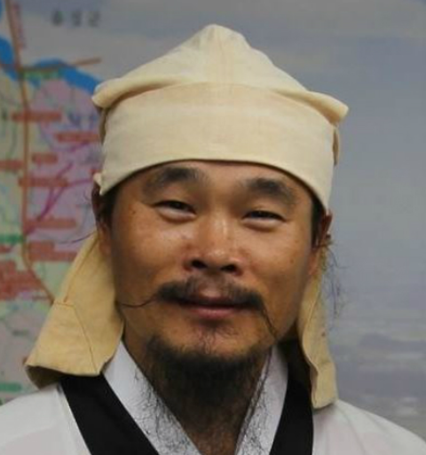 김봉곤 훈장
