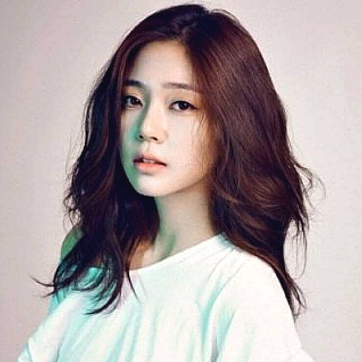 배우-백진희