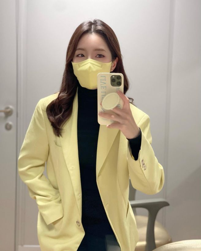 이윤정 아나운서