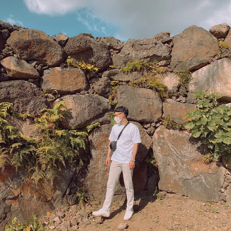 유핑 화이트 오션 라벨 세미오버 핏