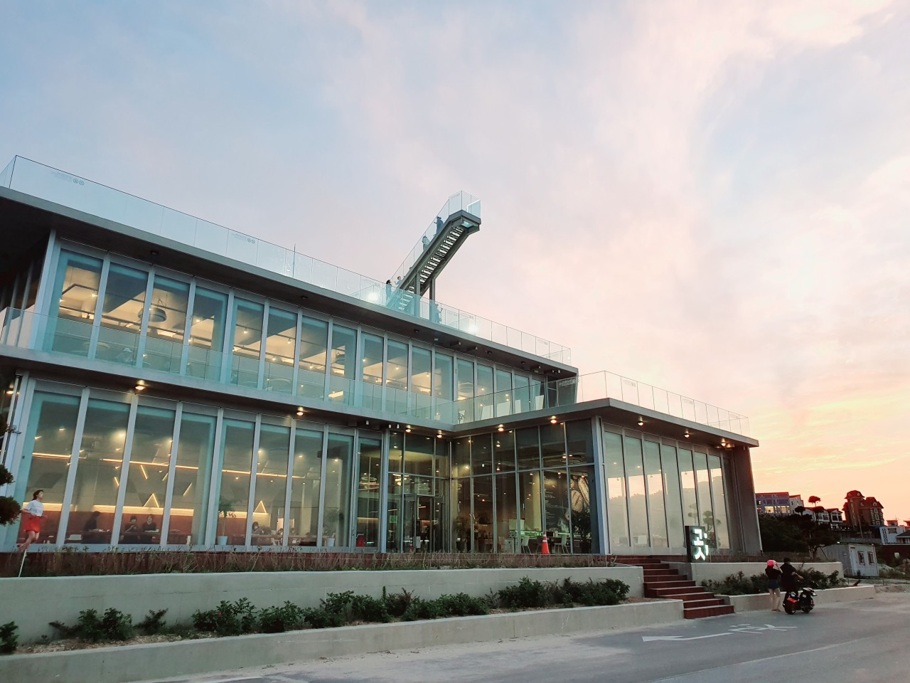 강릉 뷰맛집 카페