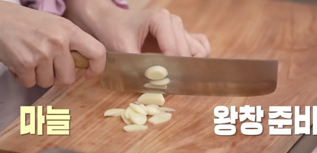 호두마늘쫑덮밥 만들기