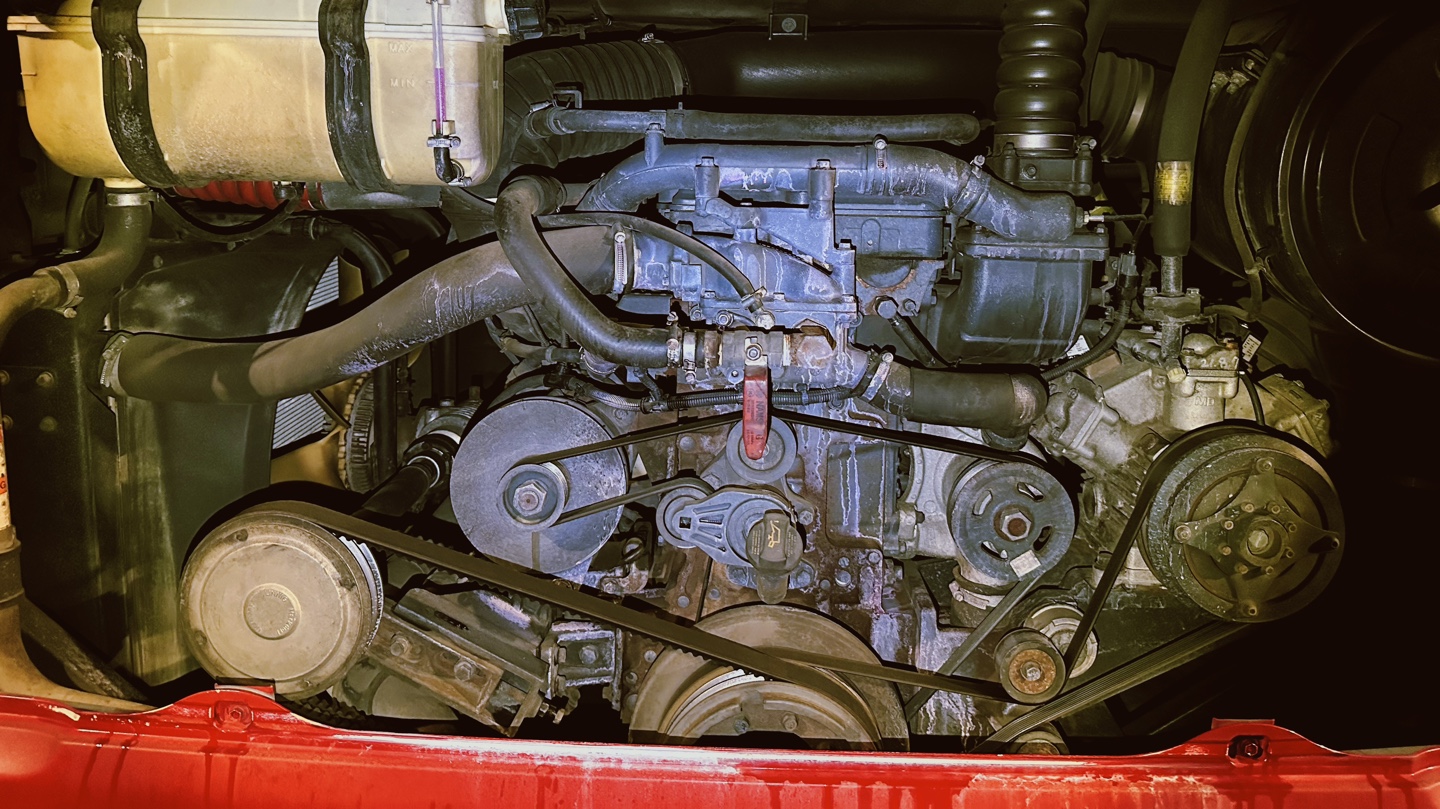 냉각수가 누수되다.