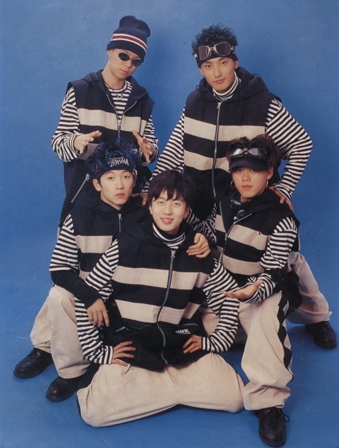 첫 1세대 아이돌 그룹 H.O.T. 의 사진