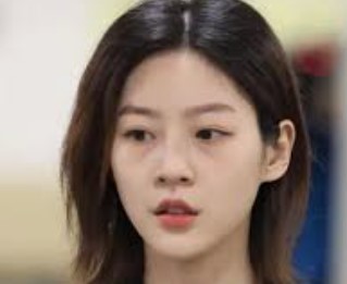 김새론