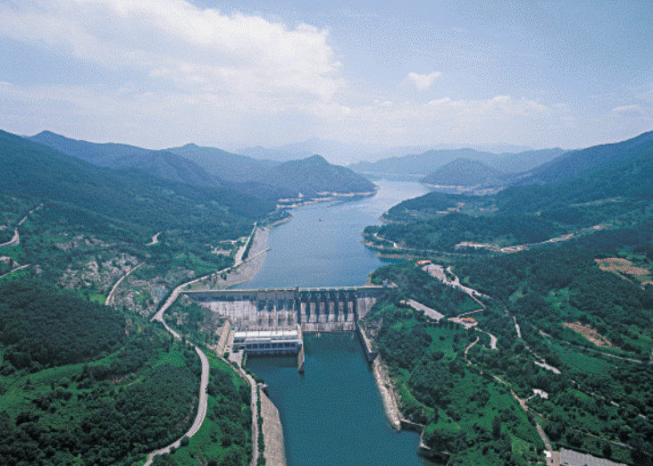 충주댐 전경사진