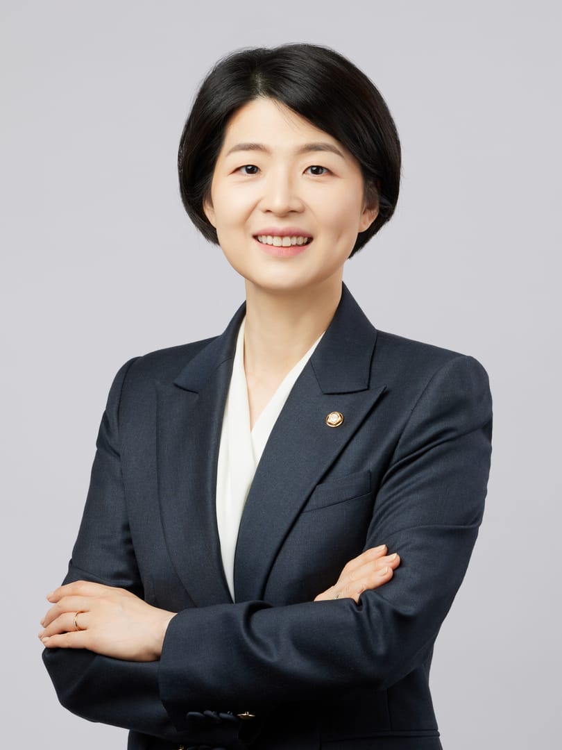 한지아 국회의원 공식 프로필 자료사진