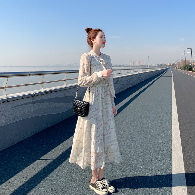 가을 원피스 통통녀 데일리 아나운서 룩