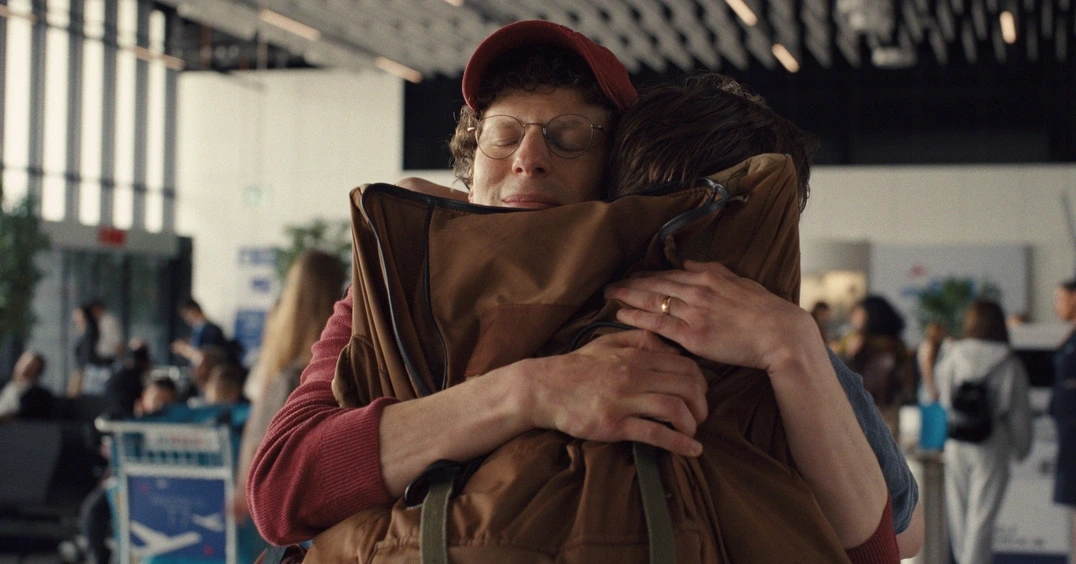 투어를 마친 두 사람의 작별 인사