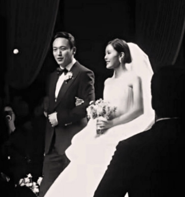 효민 남편 얼굴 비공개