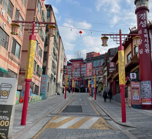 차이나타운 오르막