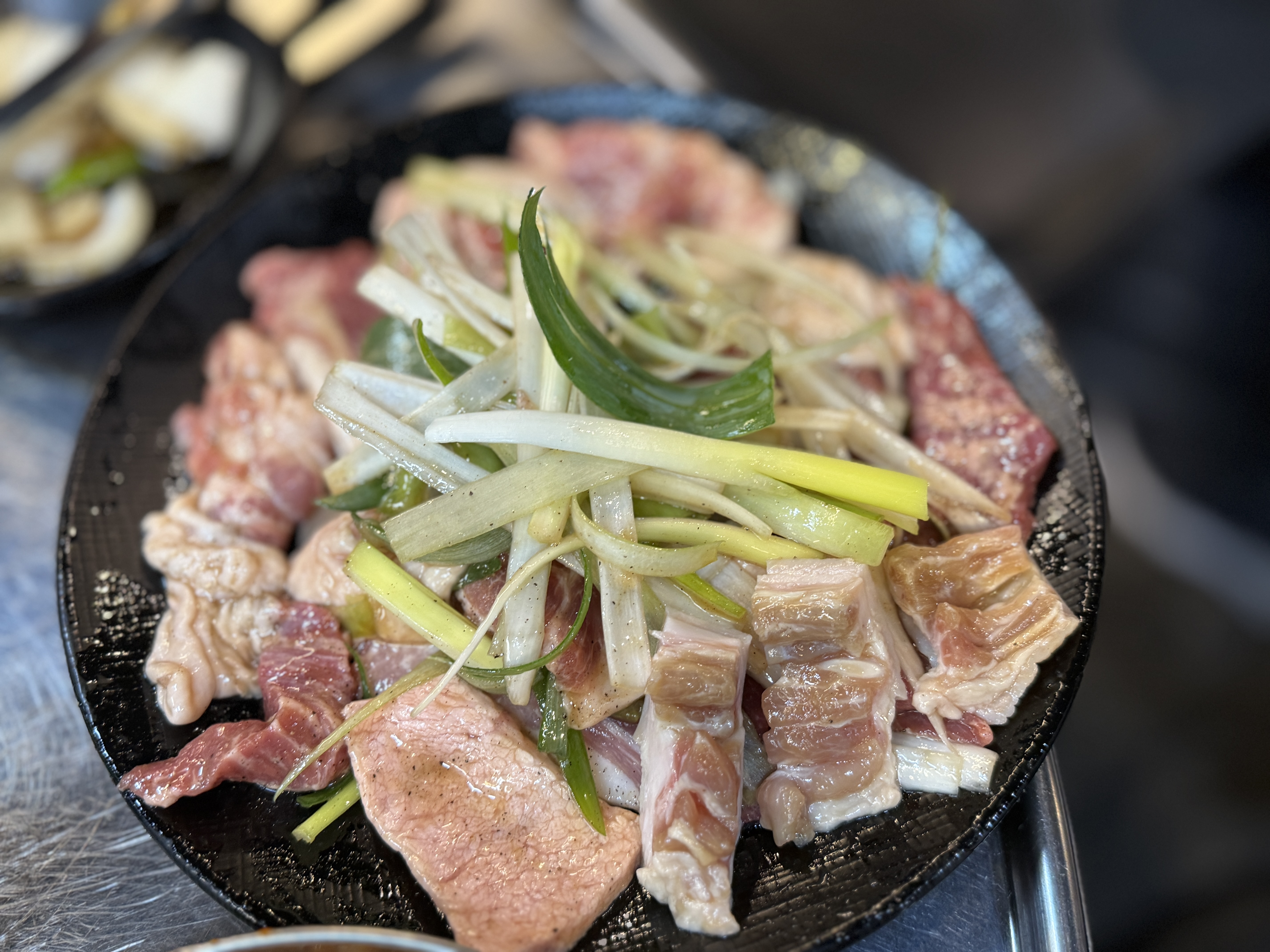 신중동 맛집 추천! 뒷고기 잘하는 통통돼지부속 내돈내산 후기