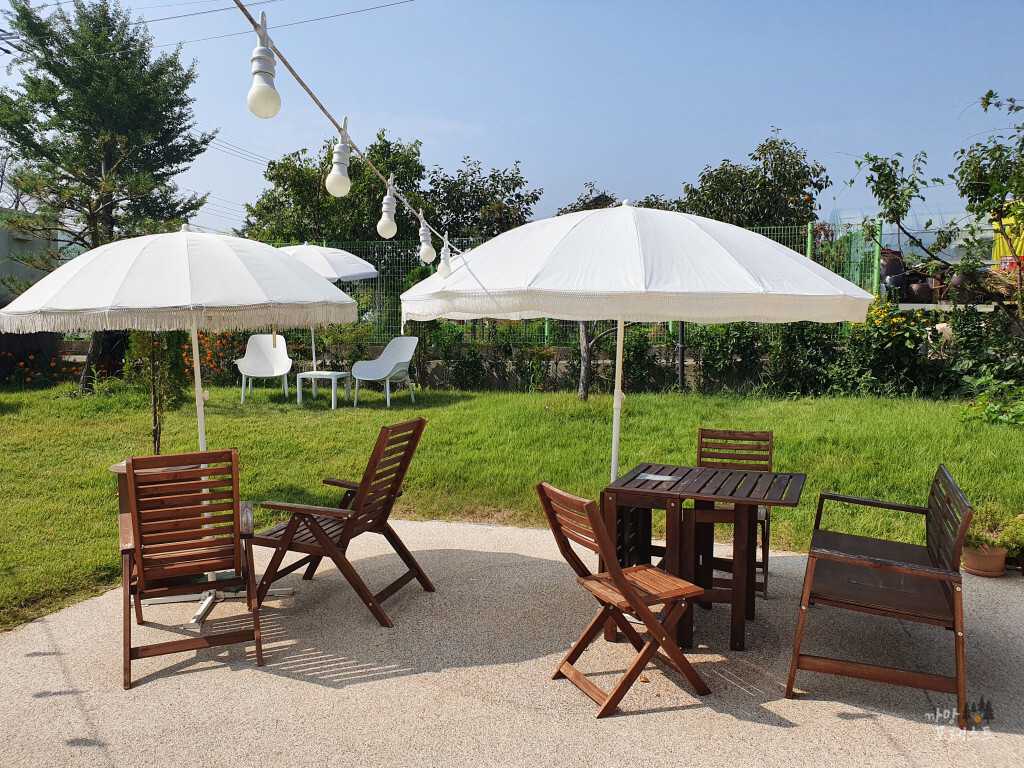 제부도 한옥 카페 물레 야외자리