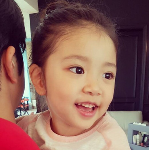 정시아 데뷔전 성형설