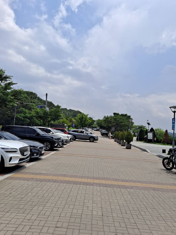 아라마루 주차장