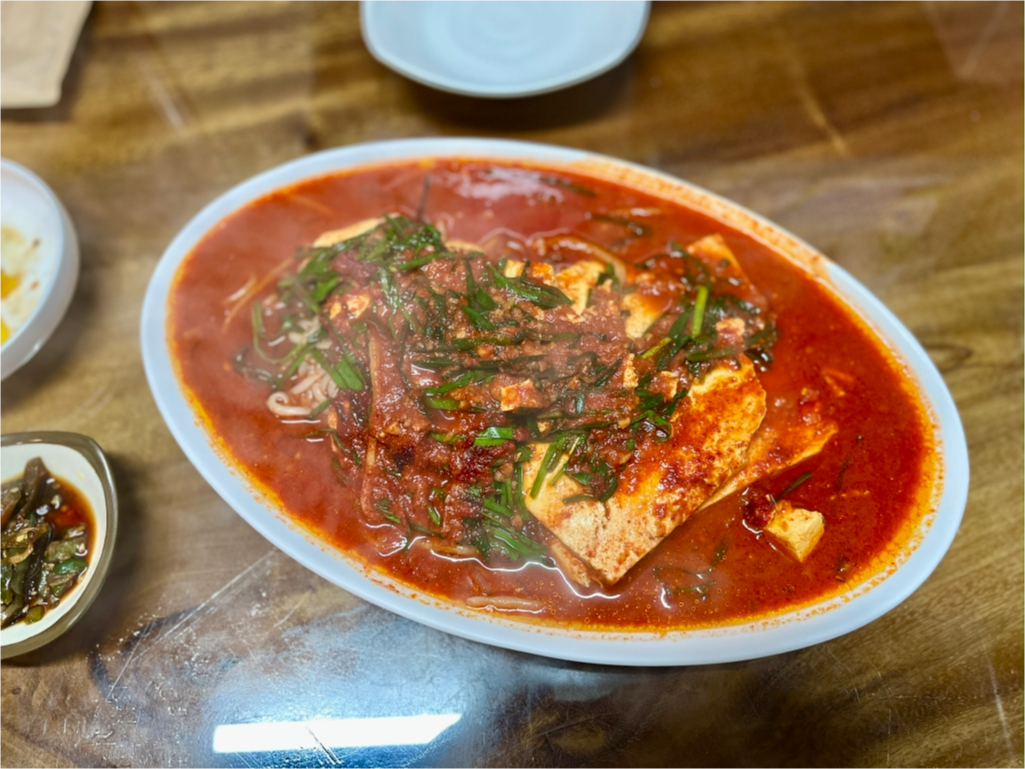 별난집 두부 두루치기