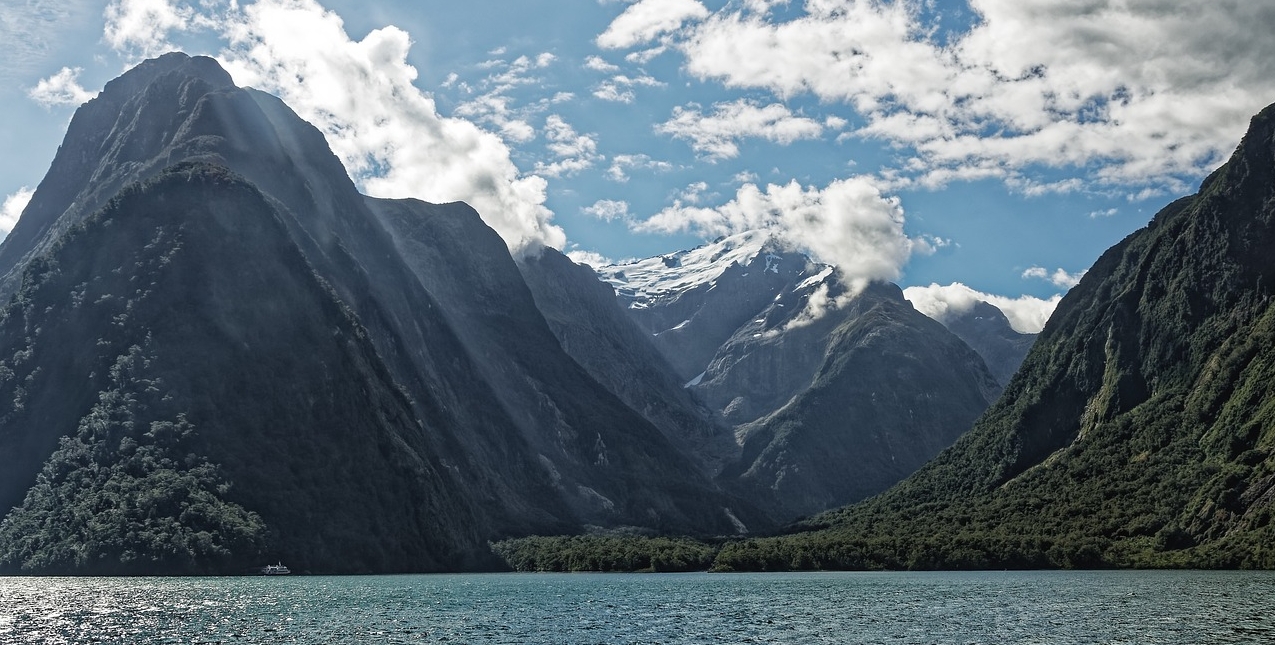 뉴질랜드, 밀포드 트랙 피오르드