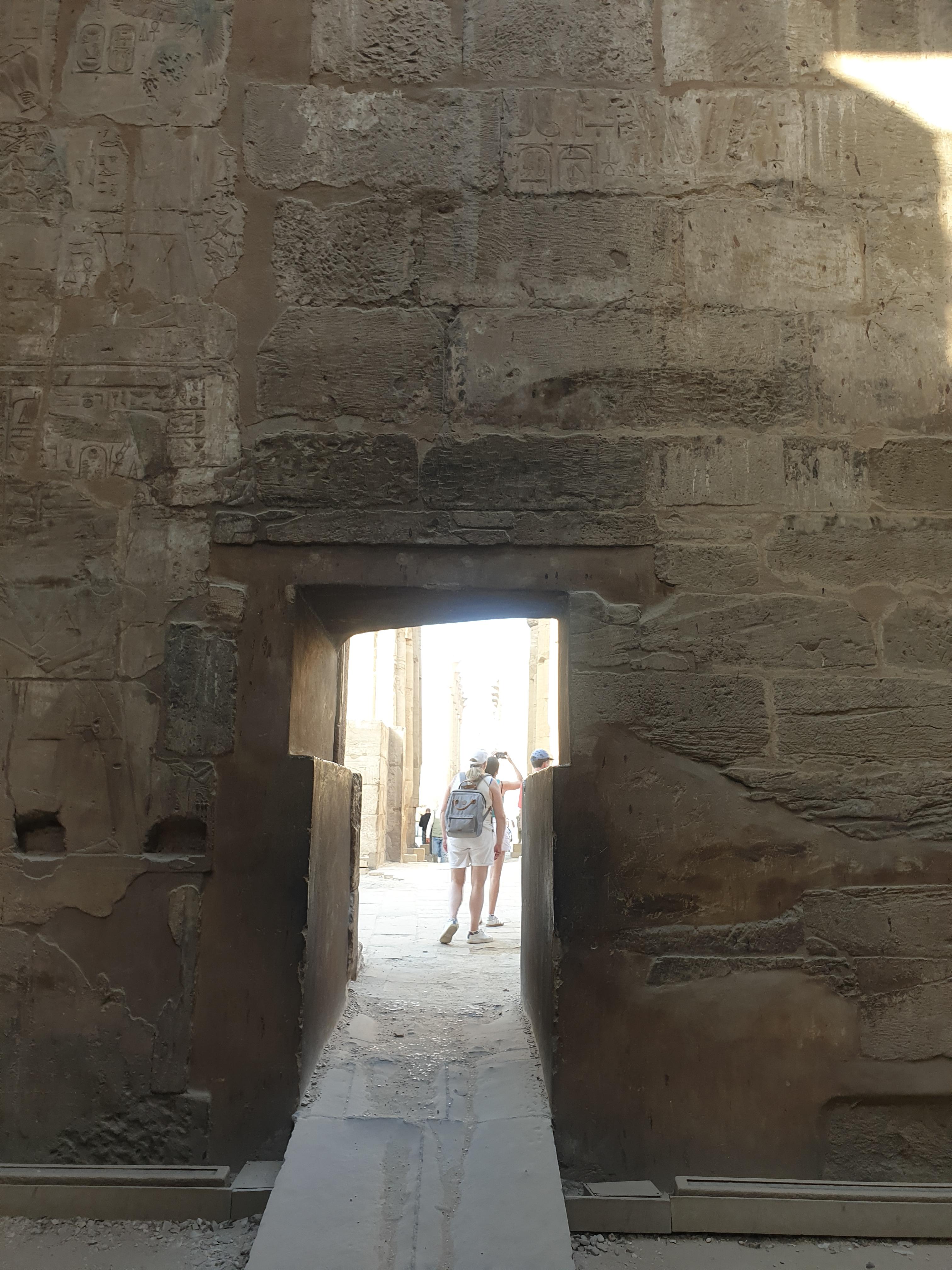 룩소르 신전 내부 일부