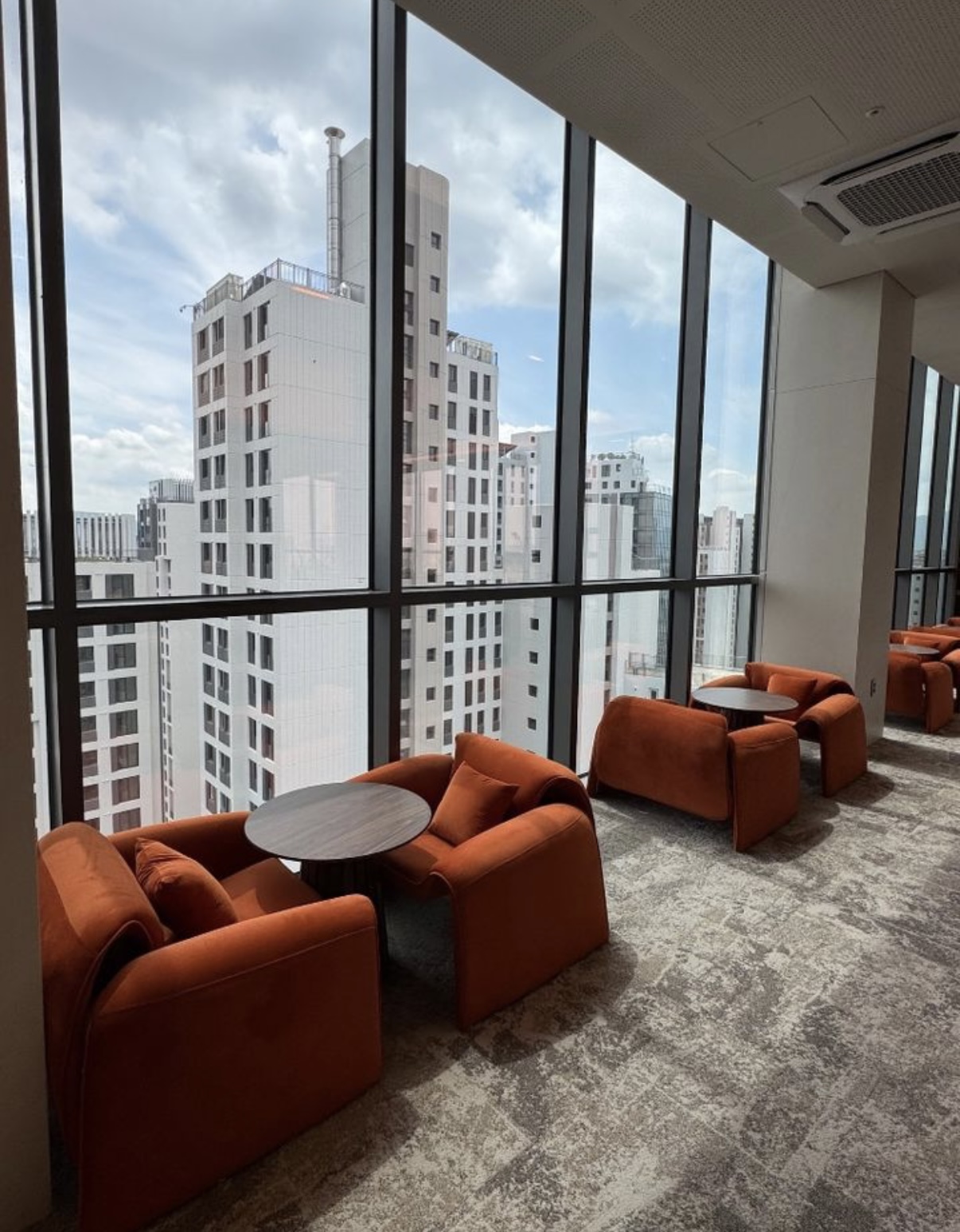 메이플자이 스카이라운지 사진입니다.