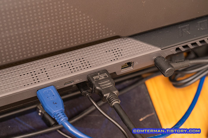 ASUS ROG Strix G713QM-H119 HDMI 포트