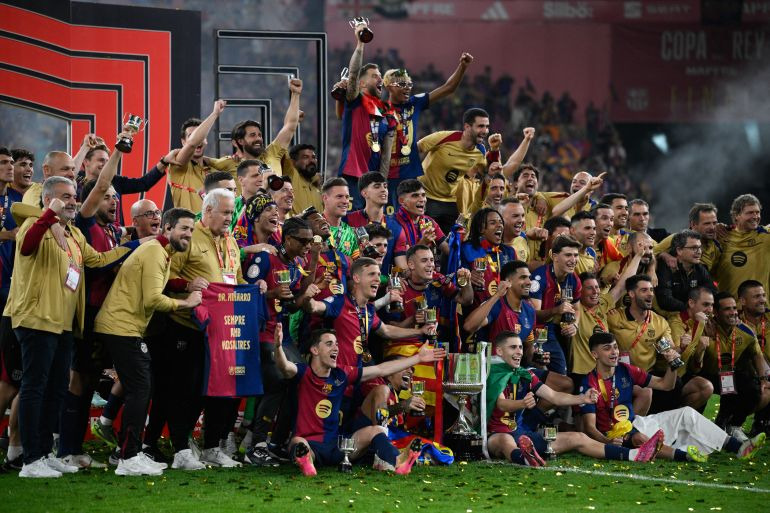 바르셀로나 선수단 우승기념 사진