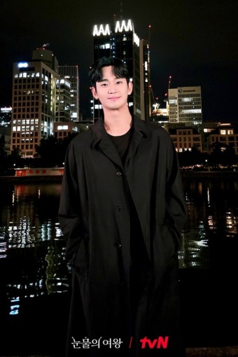 드라마 &amp;#39;눈물의 여왕&amp;#39;: 세계적인 반응과 팬들의 반응