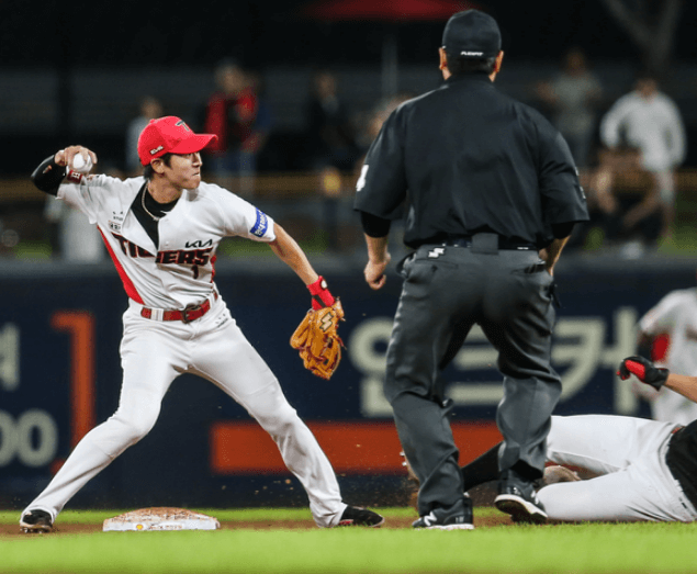 박찬호 시즌 아웃